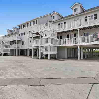 Cozy 2Br - 2BA Condo - Ocean, Marsh & Icw Views • Pool & Private Dock • Sleeps 6 Hotel Exterior