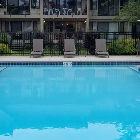 New Remodel! Lakeside Condo w/ Pool, Kayaks, Bikes