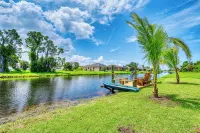 Spacious Waterfront 6 Bd Duplex in Lovely Rotonda West Near Oceans . - Beach