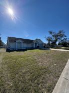 Spacious 4-bedroom house in serene Deltona with AC, WiFi