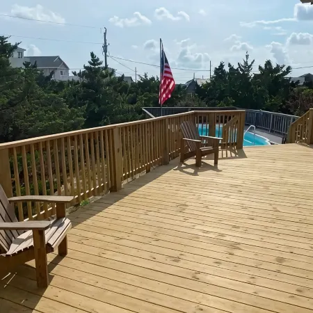 Cheerful, Semi Oceanfront, pet friendly, w/pool