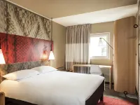 Ibis Quimper