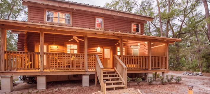 Beautiful log home less than a half mile from ichetucknee springs north entrance Hotels in Suwannee County