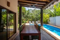 Spacious Private Villa with Pool Backing to Golf Course Beach Only Minutes Away - Pools