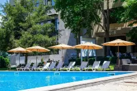 President Hotel by Hrazdan Hotel Cjsc - Yüzme Havuzu