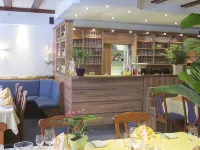 Hotel- Restaurant Poststuben - Breakfast