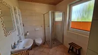 Close to the beach holiday home in a quiet field location with a spacious wooden terrace -  Privatzimmer