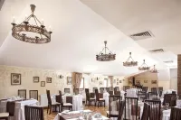 Hotel Monastyrski Minsk City Centre - Parkering
