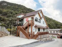 Jecheon Wolsong Garden Pension Hotels near Deogjusa