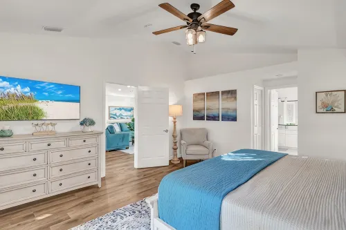Beach Getaway - Private Pool & Two King Beds - 2-Star