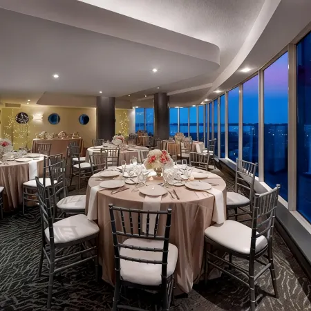 Radisson Blu Toronto Downtown