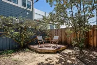 @ Marbella Lane – Home with Majestic Ocean Views - Parkering