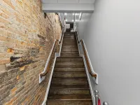Luxury Downtown Apartment• Walk Everywhere • Fast WiFi • Sleeps 8 Hotels in Delaware