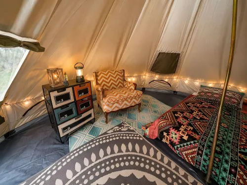 Boho Off-Grid Glamping at Honeysuckle Springs