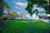 Prime location Close to Downtown LA 2 bed 1 bath Kingsize Bed Private Entry! 17