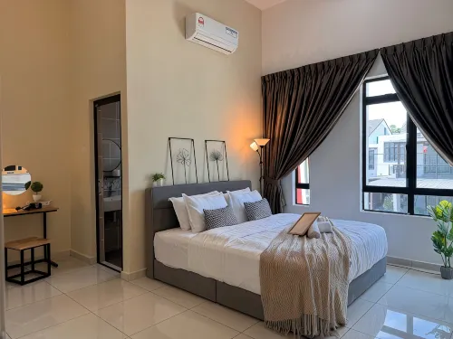 Arte Private PoolVilla 8R8B 24pax 10Parkin KtV BBq - Villa