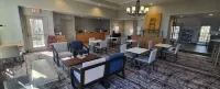Philadelphia Suites-Extended Stay - Rooftop Pools