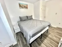 Stainless Steel Retreat in Downtown Athens - Bungalows