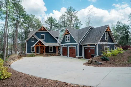 Spacious Luxury Lakefront Home w/ Hottub, Outdoor Sauna, & Gym Near Clemson