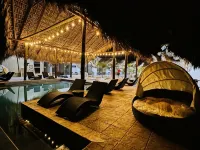Ricco Beach - Pools