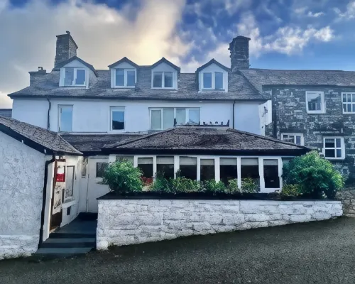 Castle Cottage Inn Hotels in Harlech