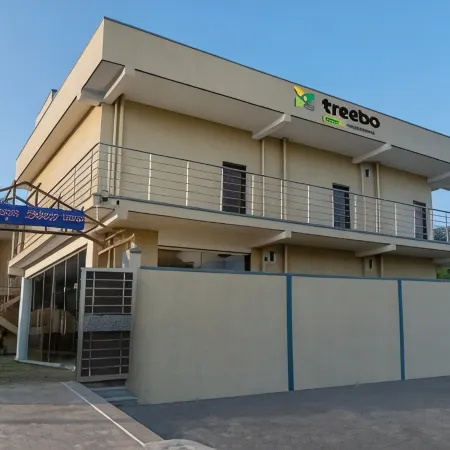 Itsy Hotels Kurinji Stay Inn With Swimming Pool