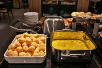 Quality Hotel Blumenau - breakfast