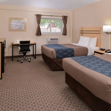 Econo Lodge Rochester I-90 & I-390