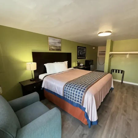 Executive Inn & Kitchenette Suites-Eagle Pass