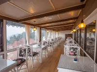 Yashshree Mall Road Darjeeling - Wifi