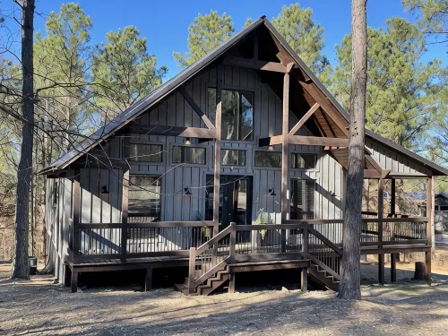 FIRST KISS: A Modern Romantic Luxury Couples Cabin