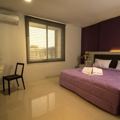 PAX Hotel Jakarta Hotel dekat Stasiun Kereta Jatinegara