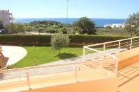Fabulous Sea Views, Wi Fi, Walk to Restaurants and to Luz Blue Flag Beach - 3성급