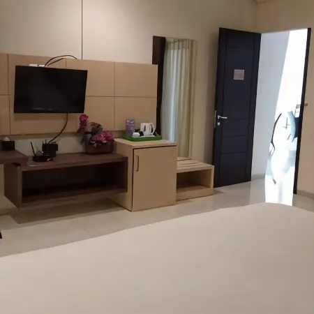 Nat Nat Homestay