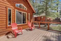 Tahoe Donner Retreat Easy Winter Access Sleeps 8 Near Skiing - 4 tähden