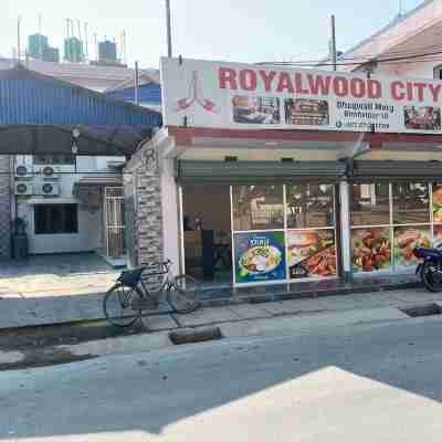 Royalwood City Inn Hotel Exterior