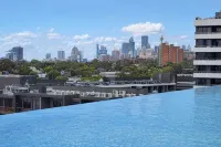 Bamboo Grove Retreat with Infinity Pool - Infinity Pools