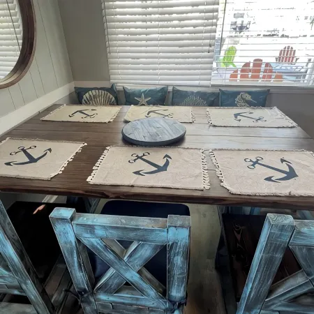 Deep-Water Canal Front Coastal Cottage Only Steps to the Beach & Pet Friendly!