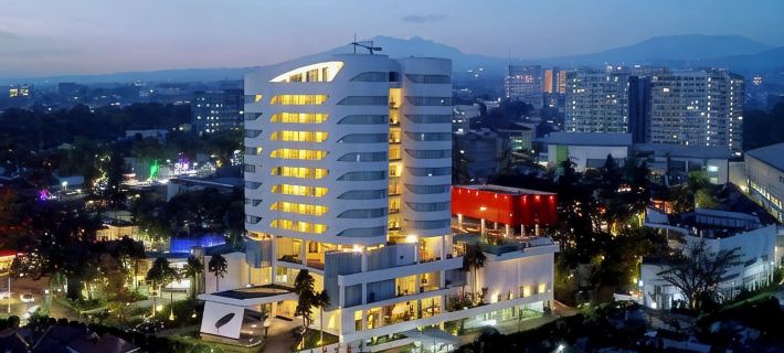 Sensa Hotel Bandung Hotels in Coblong