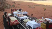 Mohammed Mutlak Camp - sarapan