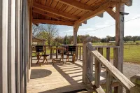 Family-Friendly Creekside Cabin, Space to Roam + Play