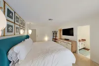 Make yourself at home in Delray Beach!!<br><br><br> - Gym