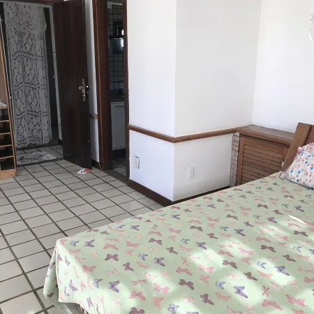 Cozy and Charming House with Pool and Gardens in a Beachfront Condominium!