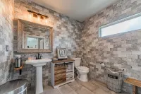 Glamping in Spicewood TX Hill Country ~ The Cowgirl at Green Acres - 4-Star