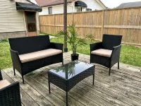 The Boho Oasis: Spacious Deluxe Apartment, Close to All Amenities, Safe & Quiet