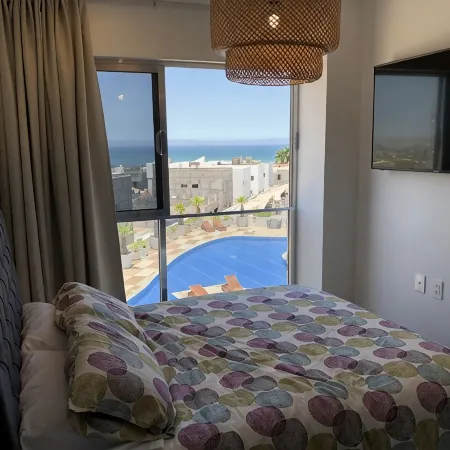 Amazing Views | Modern 1BR | Pools | Gym | Cinema | Netflix