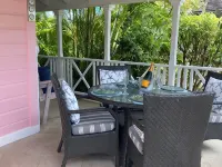 5 Porters Court, Luxury 2 Bed Villa, 5 Mins Walk to Beach, Including Beach Club Hotels in Porters