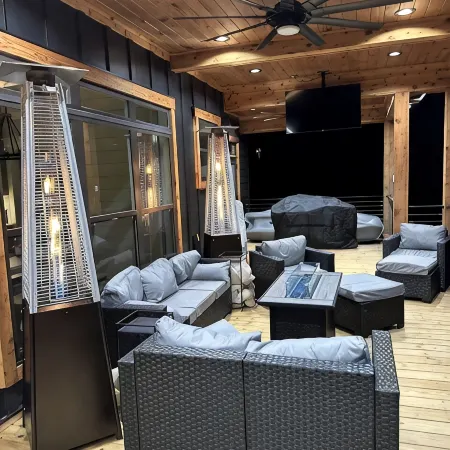 Stunning 4-bedroom house with amazing outdoor space and dock in Double Springs.