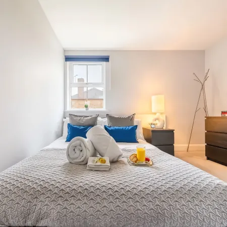 Super Luxe Central Maidenhead Apartment