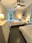 Stay with US, Brand New, 8 Br, 4 BTH, 1/2 mi to Okemo, Hot Tub, on Shuttle, King - 4-Star